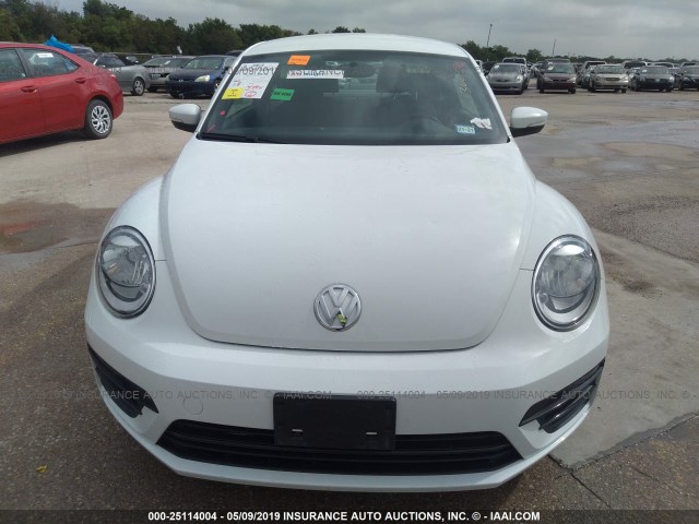 3VWFD7AT6KM705592 - 2019 VOLKSWAGEN BEETLE S/FINAL EDITION SE/FINAL WHITE photo 6