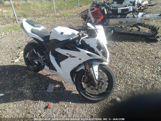 JYARN13E24A000471 - 2004 YAMAHA YZFR1 WHITE photo 1