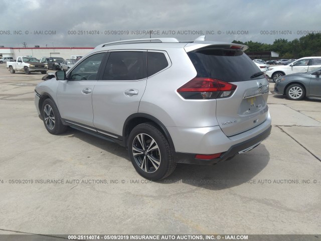 JN8AT2MV4JW318350 - 2018 NISSAN ROGUE S/SL/SV SILVER photo 3