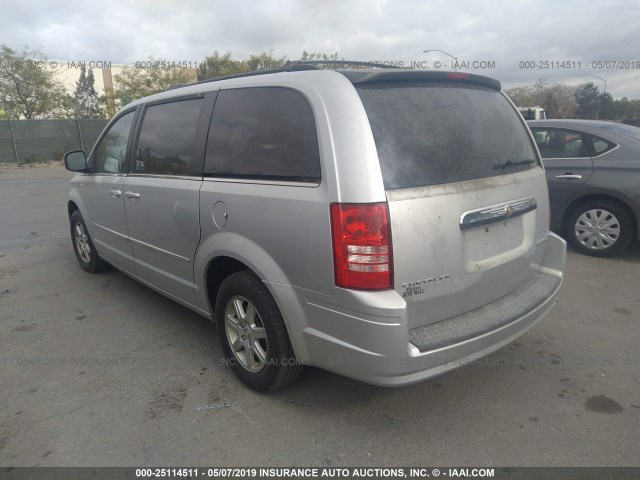 2A4RR5D16AR213694 - 2010 CHRYSLER TOWN & COUNTRY TOURING SILVER photo 3