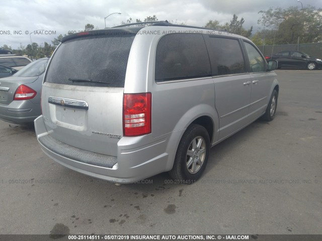 2A4RR5D16AR213694 - 2010 CHRYSLER TOWN & COUNTRY TOURING SILVER photo 4