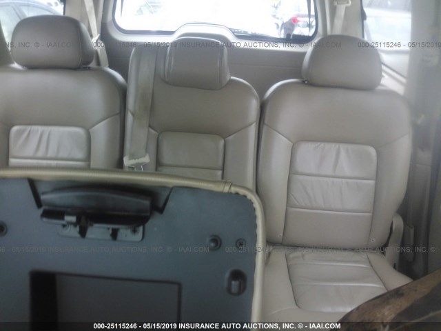 1FMPU16546LA06513 - 2006 FORD EXPEDITION XLT Pewter photo 4