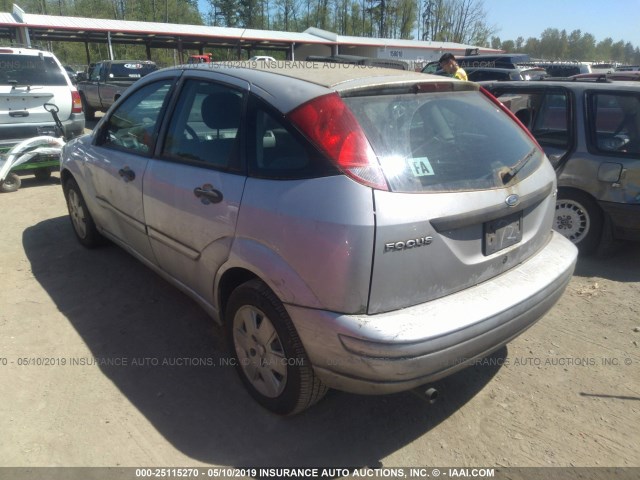 1FAFP37N76W242885 - 2006 FORD FOCUS ZX5 SILVER photo 3