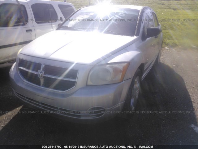 1B3HB48BX7D506370 - 2007 DODGE CALIBER SXT SILVER photo 2