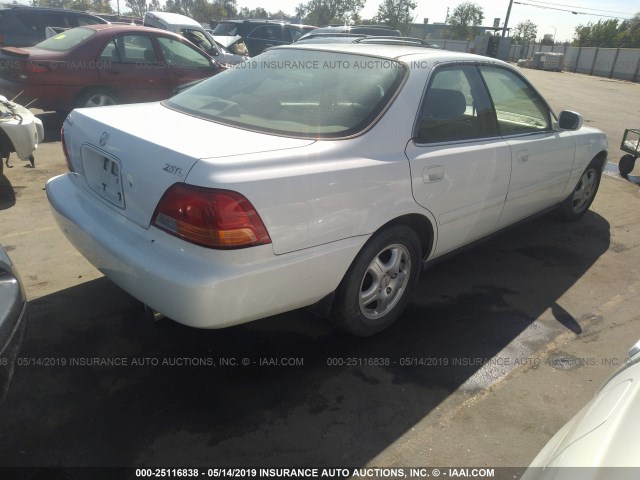 JH4UA2653TC017163 - 1996 ACURA 2.5TL WHITE photo 4