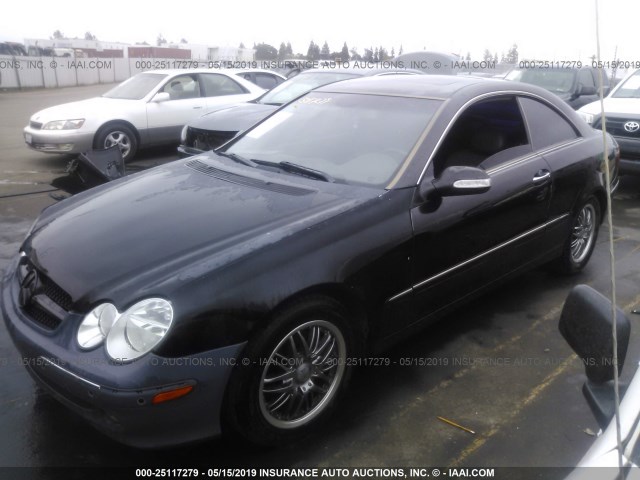 WDBTJ65J64F096216 - 2004 MERCEDES-BENZ CLK 320C BLACK photo 2