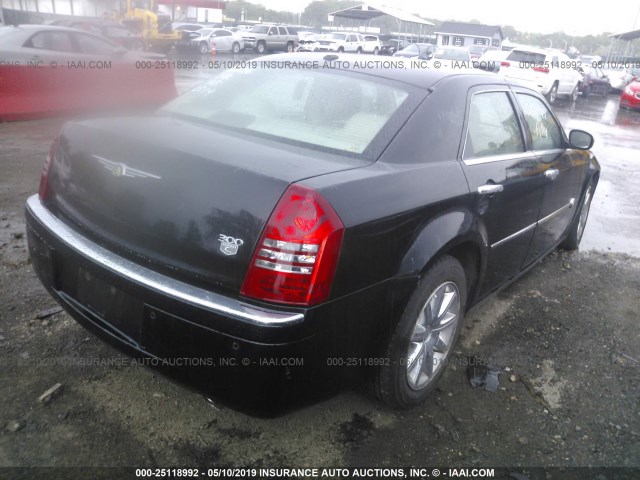 2C3LA63H87H784646 - 2007 CHRYSLER 300C BLACK photo 4