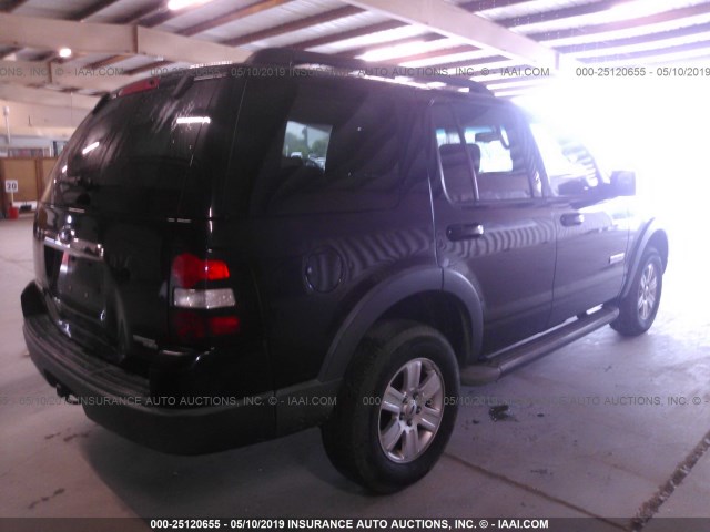 1FMEU63E07UB72127 - 2007 FORD EXPLORER XLT BLACK photo 4