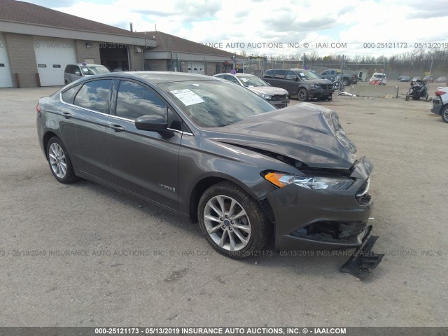 3FA6P0LUXHR295677 - 2017 FORD FUSION SE HYBRID GRAY photo 1