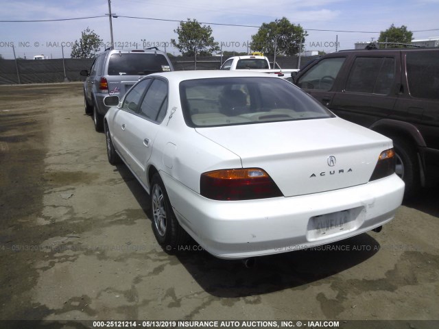 19UUA5672YA020502 - 2000 ACURA 3.2TL WHITE photo 3