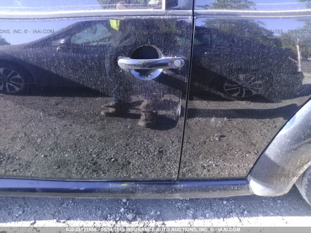 3VWDD21C21M440890 - 2001 VOLKSWAGEN NEW BEETLE GLX შავი ფოტო 6