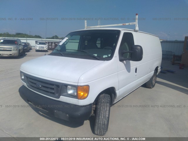 1FTNE14WX7DB07619 - 2007 FORD ECONOLINE E150 VAN WHITE photo 2