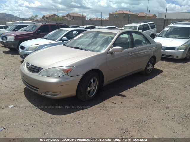 4T1BE30K53U735031 - 2003 TOYOTA CAMRY LE/XLE/SE GOLD photo 2