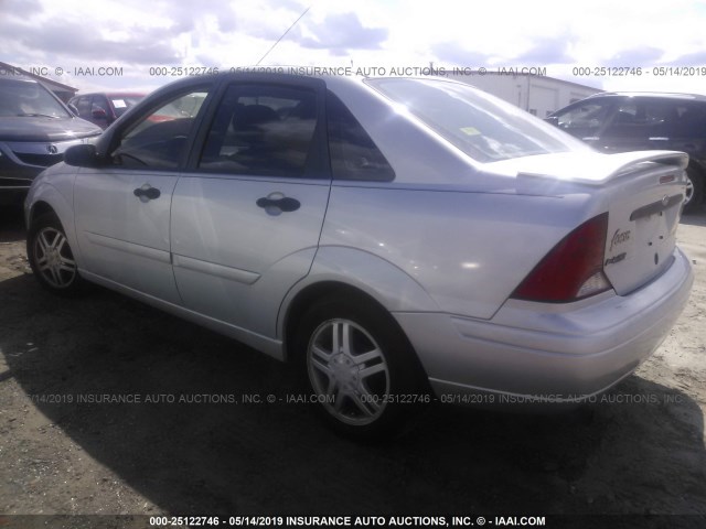 1FAFP34331W216702 - 2001 FORD FOCUS SE/SE SPORT SILVER photo 3