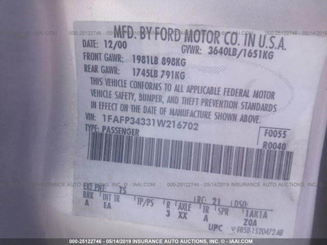 1FAFP34331W216702 - 2001 FORD FOCUS SE/SE SPORT SILVER photo 9