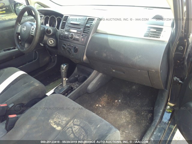 3N1BC13E48L451561 - 2008 NISSAN VERSA S/SL 黑色 照片 5