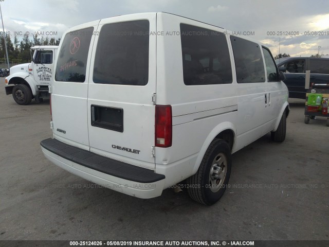 1GNDM19X44B101085 - 2004 CHEVROLET ASTRO WHITE photo 4