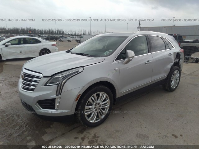 1GYKNERS2KZ151216 - 2019 CADILLAC XT5 PREMIUM LUXURY SILVER photo 2