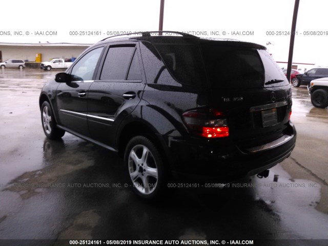 4JGBB86E08A340495 - 2008 MERCEDES-BENZ ML 350 BLACK photo 3