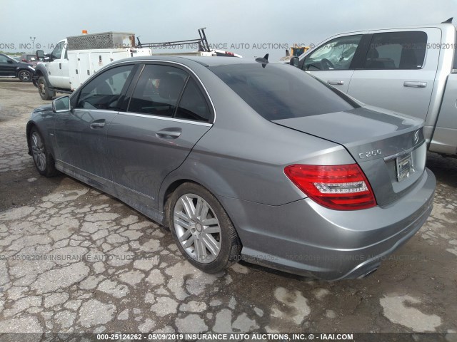 WDDGF4HB2CR225925 - 2012 MERCEDES-BENZ C GRAY photo 3