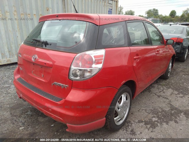 2T1KR32E85C393395 - 2005 TOYOTA COROLLA MATRIX XR RED photo 4