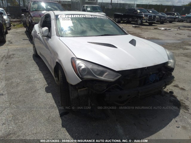 KMHHU6KJ9DU080571 - 2013 HYUNDAI GENESIS COUPE  WHITE photo 6