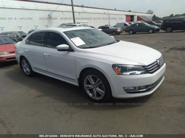 1VWBS7A39FC041641 - 2015 VOLKSWAGEN PASSAT SE WHITE photo 1