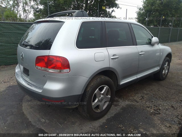 WVGZG77L45D083231 - 2005 VOLKSWAGEN TOUAREG 3.2 SILVER photo 4