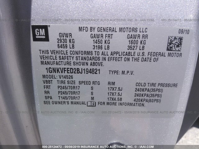 1GNKVFED2BJ194821 - 2011 CHEVROLET TRAVERSE LS SILVER photo 9