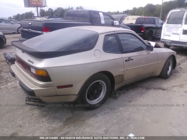 WP0AA0943FN473913 - 1985 PORSCHE 944 GOLD photo 4