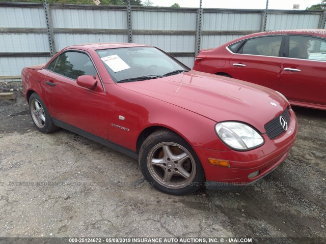 WDBKK47F9WF052137 - 1998 MERCEDES-BENZ SLK 230 KOMPRESSOR RED photo 1