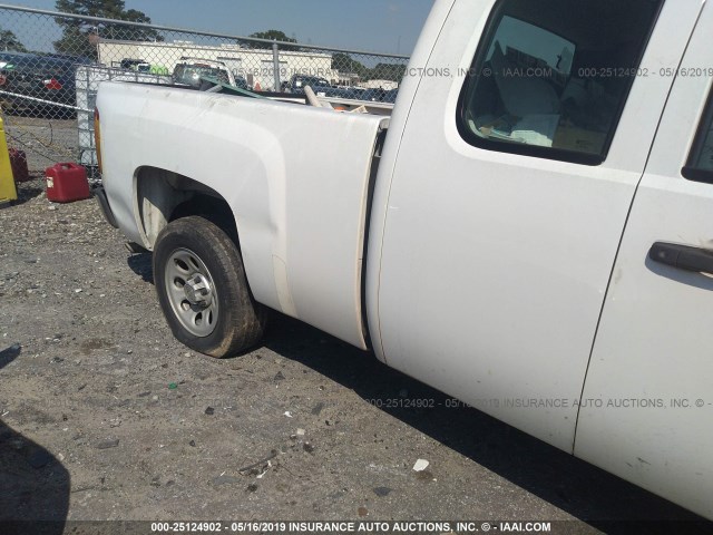 1GCRCPEX0DZ351344 - 2013 CHEVROLET SILVERADO C1500 WHITE photo 6