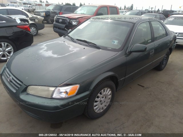 4T1BG22K2XU549471 - 1999 TOYOTA CAMRY CE/LE/XLE GREEN photo 2