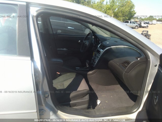 1G1ZC5E01AF168810 - 2010 CHEVROLET MALIBU 1LT 银色 照片 5