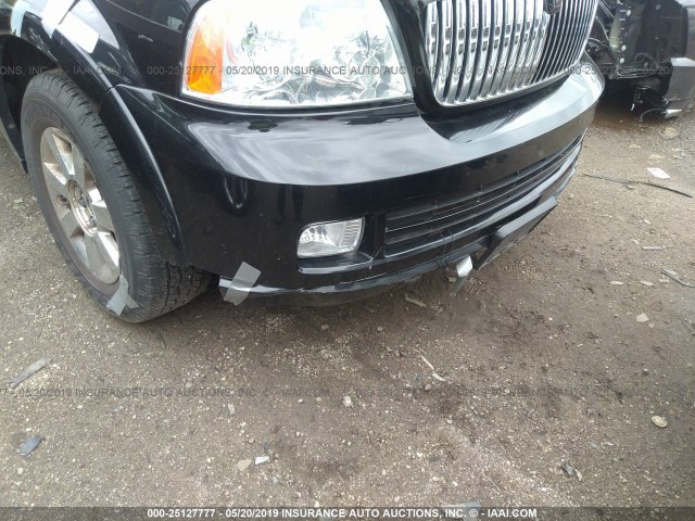 5LMFU28596LJ19692 - 2006 LINCOLN NAVIGATOR 黑色 照片 6
