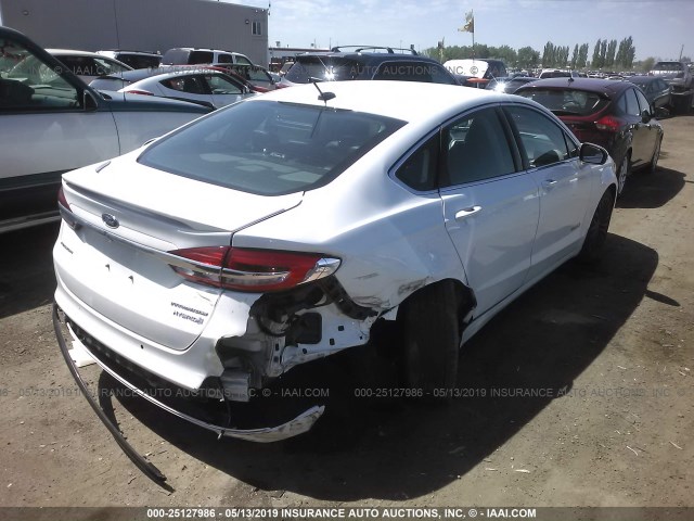 3FA6P0RU6JR192236 - 2018 FORD FUSION TITANIUM/PLATINUM HEV WHITE photo 4