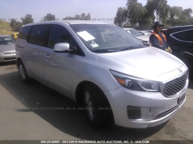 KNDMA5C16F6032635 - 2015 KIA SEDONA L SILVER photo 1