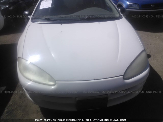 2B3HD46RX4H693666 - 2004 DODGE INTREPID SE WHITE photo 6