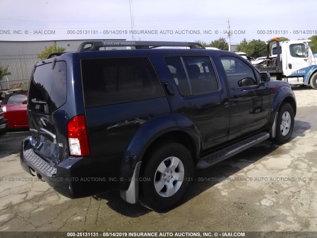 5N1AR18U87C605346 - 2007 NISSAN PATHFINDER LE/SE/XE BLUE photo 4