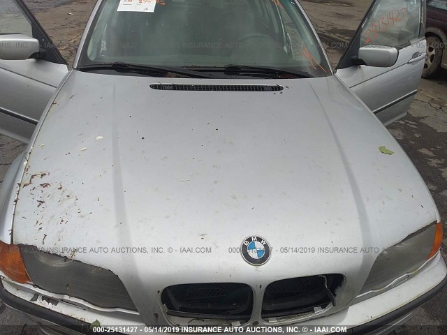 WBAAV33411EE78485 - 2001 BMW 325 I SILVER photo 10