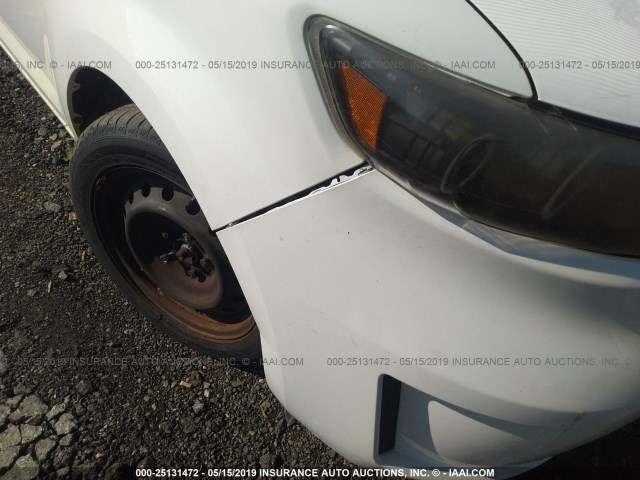 JTLKE50E681006639 - 2008 TOYOTA SCION XB 白色 照片 6