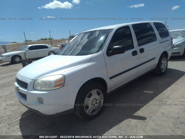 1GNDV23W88D195985 - 2008 CHEVROLET UPLANDER LS WHITE photo 2