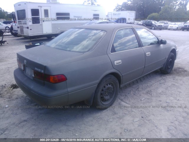 4T1BG22K5YU663790 - 2000 TOYOTA CAMRY CE/LE/XLE GRAY photo 4