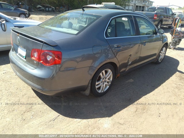 3VWEF71K57M125836 - 2007 VOLKSWAGEN JETTA WOLFSBURG GRAY photo 4