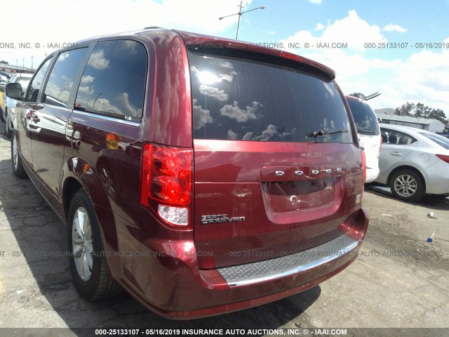 2C4RDGCG8JR204923 - 2018 DODGE GRAND CARAVAN SXT MAROON photo 3