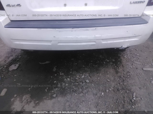 1J4GR48K95C513765 - 2005 JEEP GRAND CHEROKEE LAREDO/COLUMBIA/FREEDOM 白色 照片 6