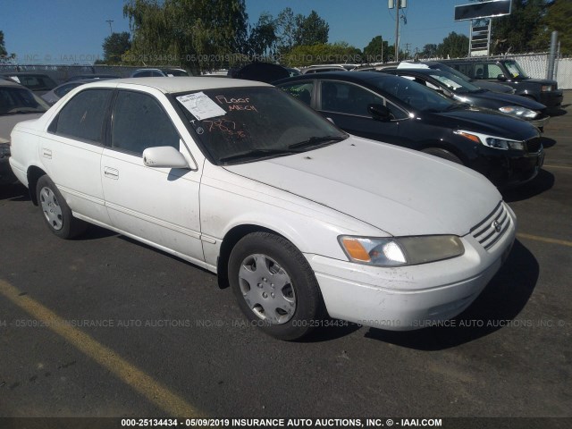 JT2BF22K1X0148517 - 1999 TOYOTA CAMRY LE/XLE Ақ фото 1