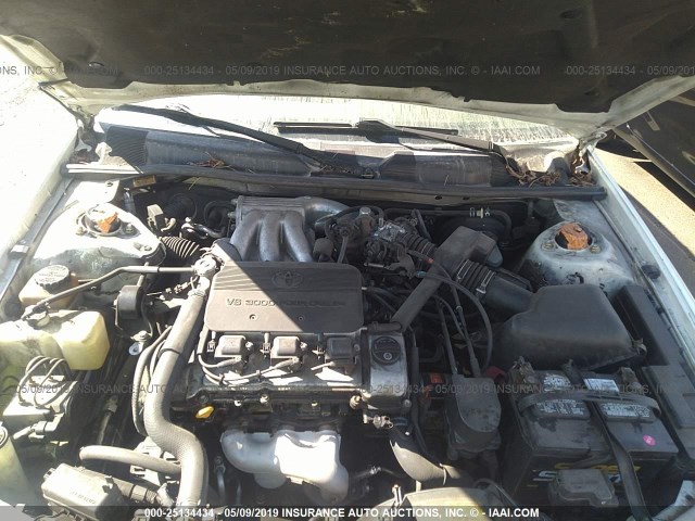 JT2BF22K1X0148517 - 1999 TOYOTA CAMRY LE/XLE Ақ фото 10