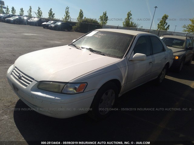 JT2BF22K1X0148517 - 1999 TOYOTA CAMRY LE/XLE Ақ фото 2