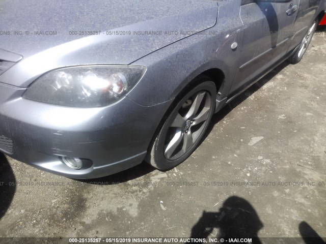 JM1BK144261517583 - 2006 MAZDA 3 HATCHBACK GRAY photo 6